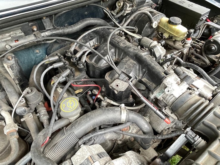 1997-ford-explorer-xlt-image-48