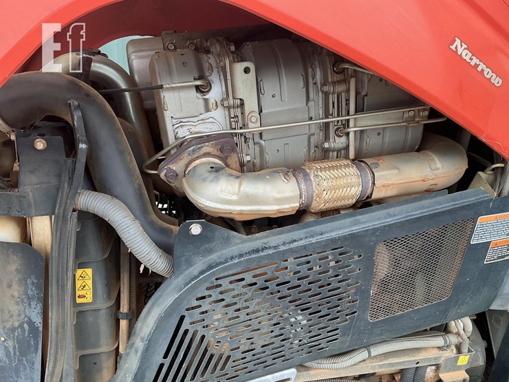 2019-kubota-m5-091-image-19