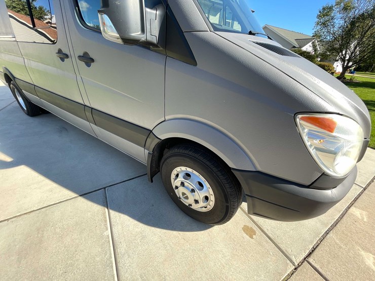 #525-•-2012-mercedes-benz-sprinter-(title-in-delay)-(green-bay,-wi)-image-29