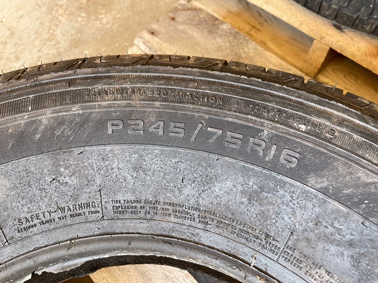 #1859-•-(2)-firestone-destination-tires-and-(1)-kumho-crugen-ht51-tire-image-9