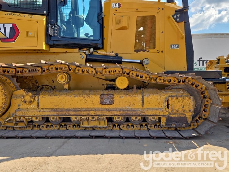 2021-caterpillar-d4-lgp-image-15
