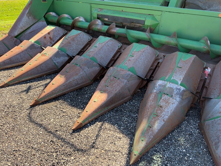 1981-john-deere-7720-image-14
