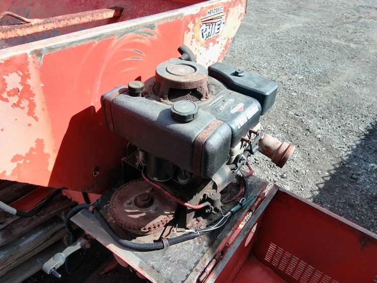 henderson-chief-4'x8'-salt-spreader-image-6
