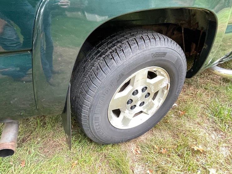 2005-chevrolet-1500-image-37