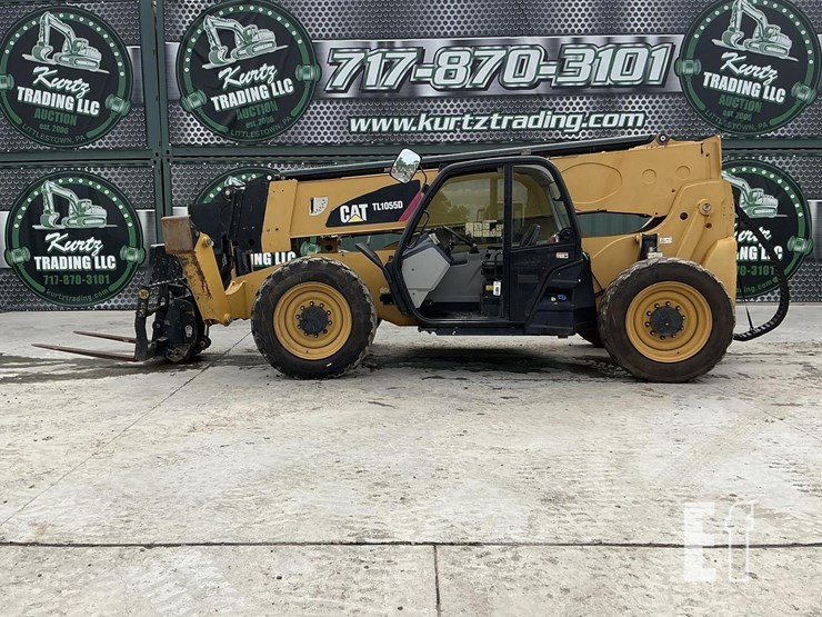 2018-caterpillar-tl1055d-image-1
