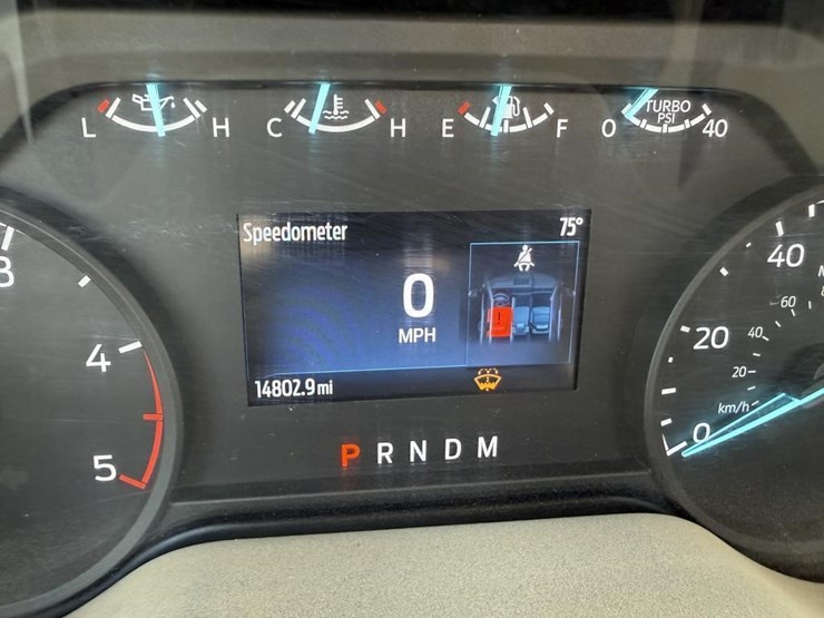 2024-ford-f350-xl-image-39
