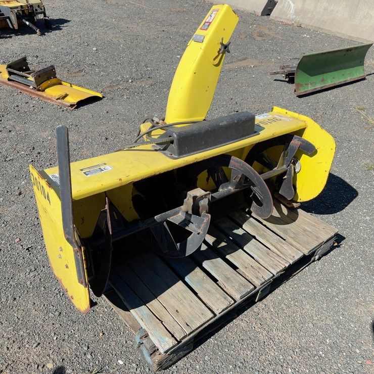 JOHN DEERE 1575