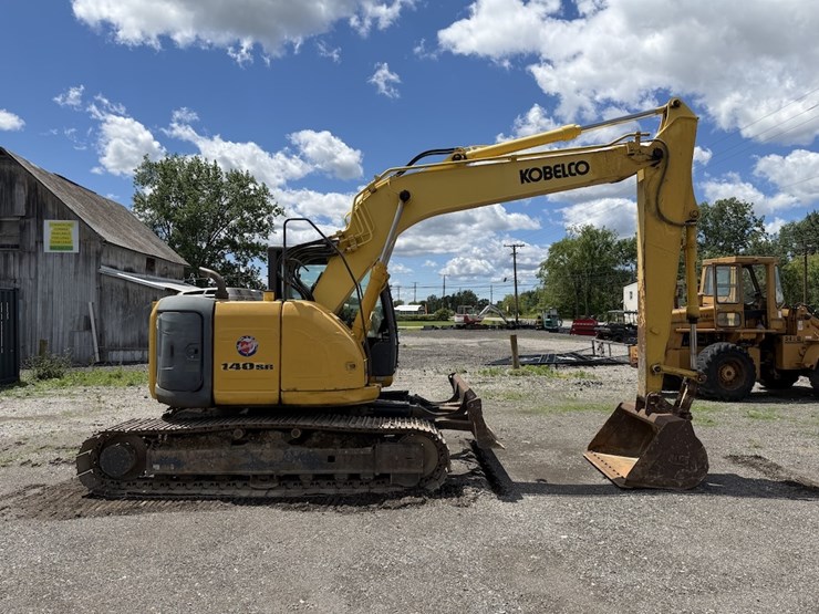 kobelco-140sr-excavator-image-4