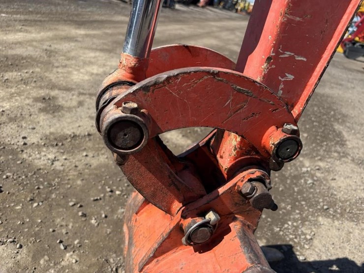 kubota-k008-3-image-13