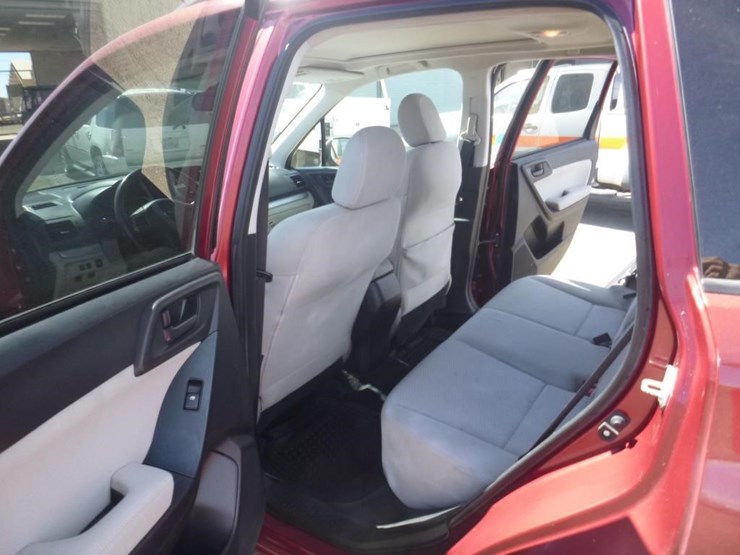 2014-subaru-forester-image-7