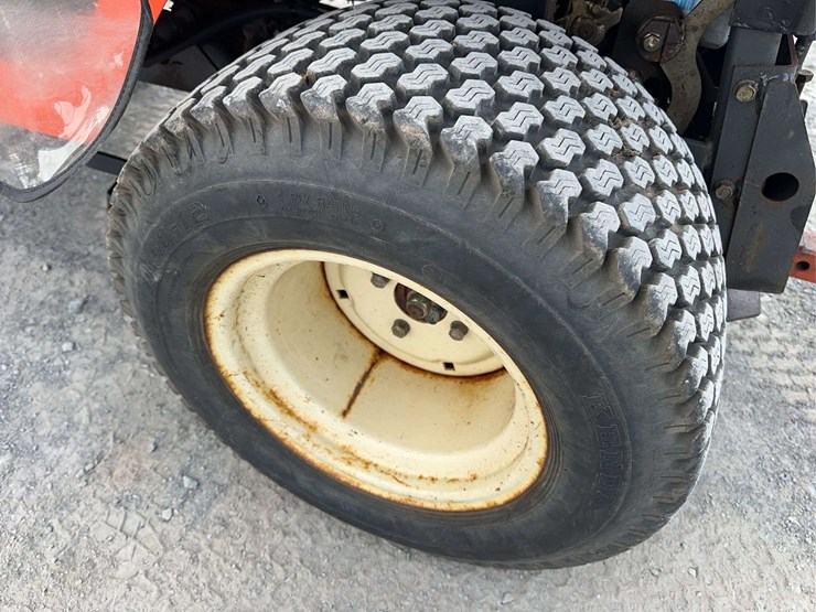 2007-kubota-gr2000-image-10