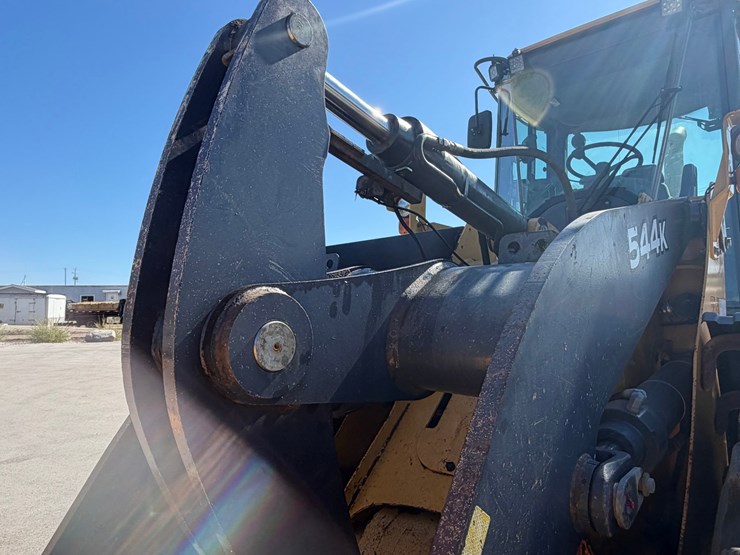 deere-544k-image-36