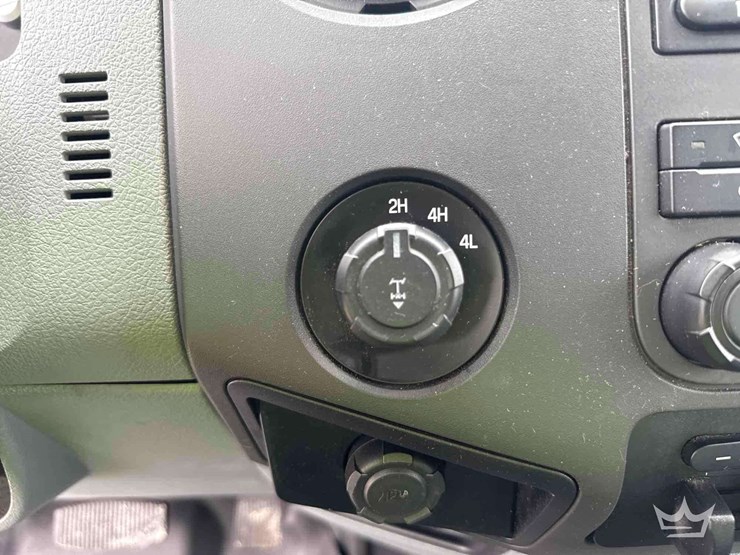 2014-ford-f350-image-18