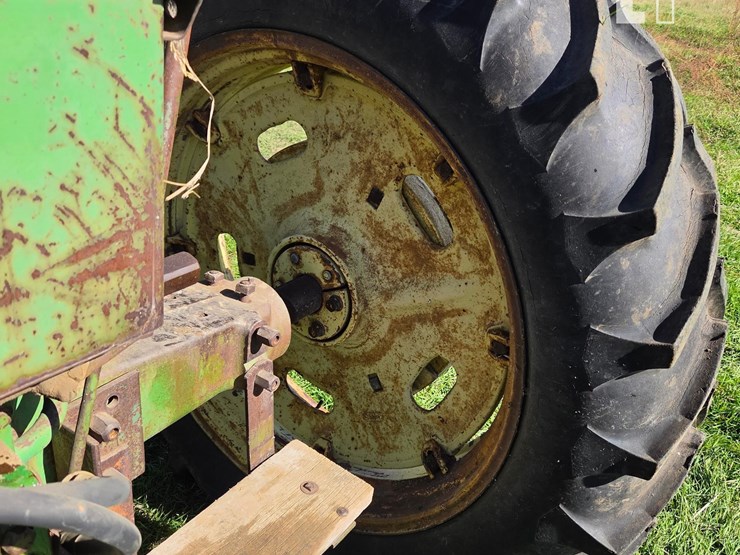 john-deere-60-image-8