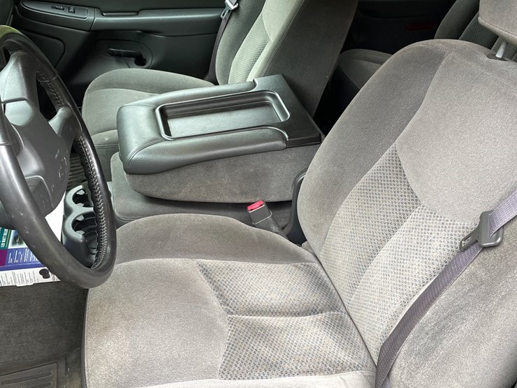 2005-chevrolet-1500-image-65