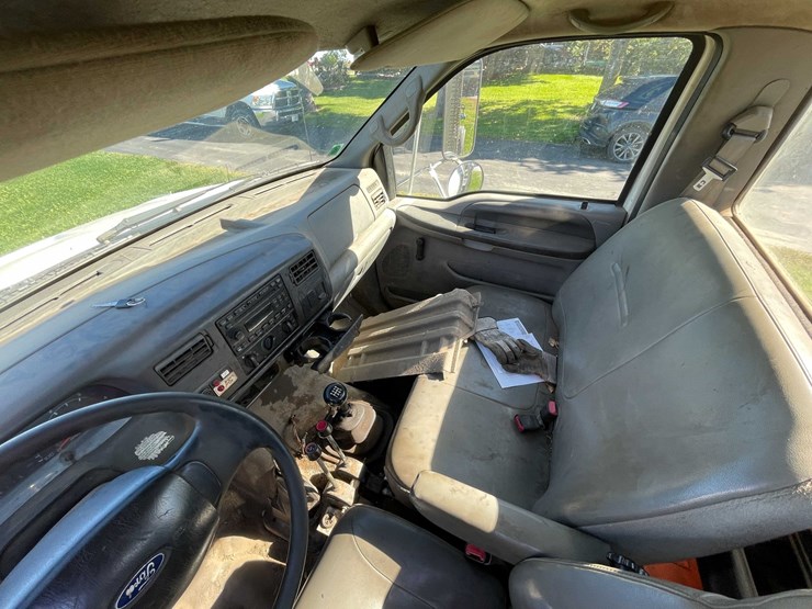2008-ford-f750-image-55