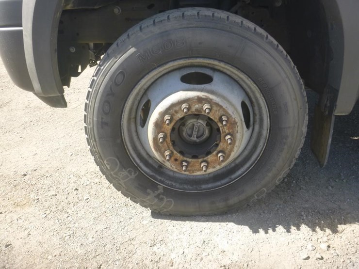 2005-ford-f450-image-22