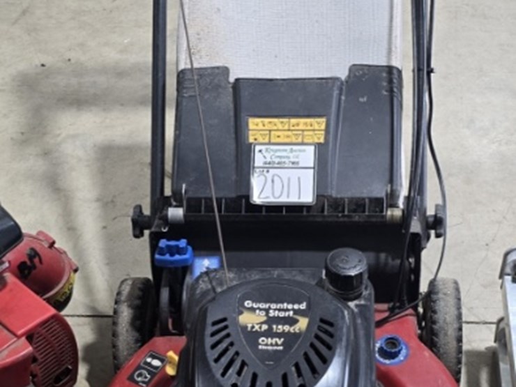 toro-personal-pace-self-propelled-22"-mower-image-1