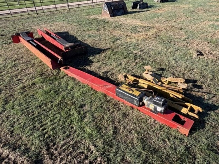 2-post-challenger-auto-lift-image-1