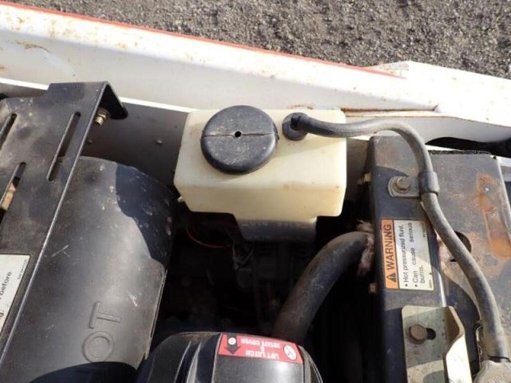 2014-bobcat-mt55-image-35