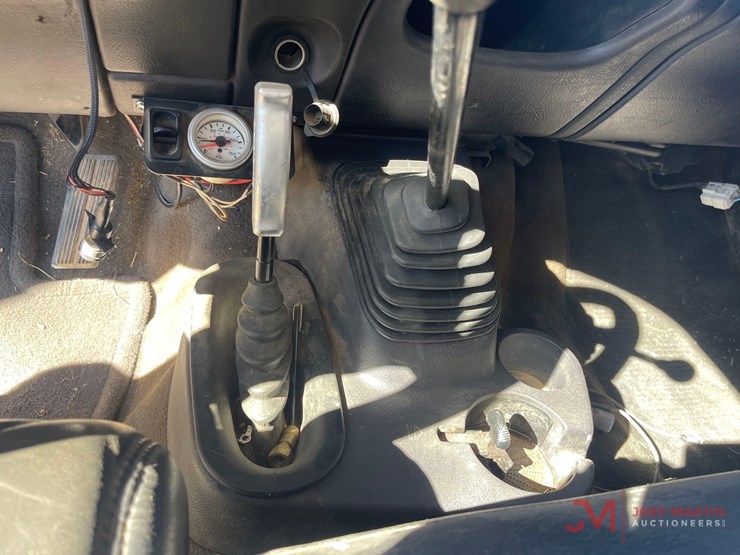 2001-dodge-ram-3500-image-26