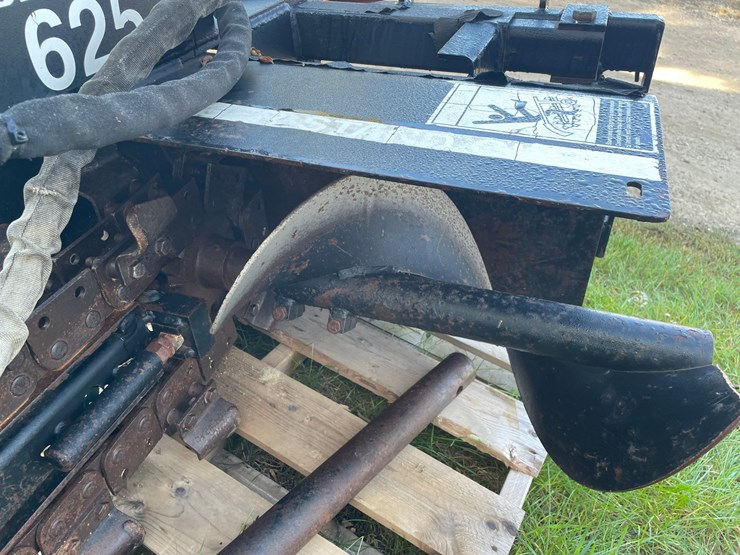 #3172-•-bradco-625-trencher-image-9