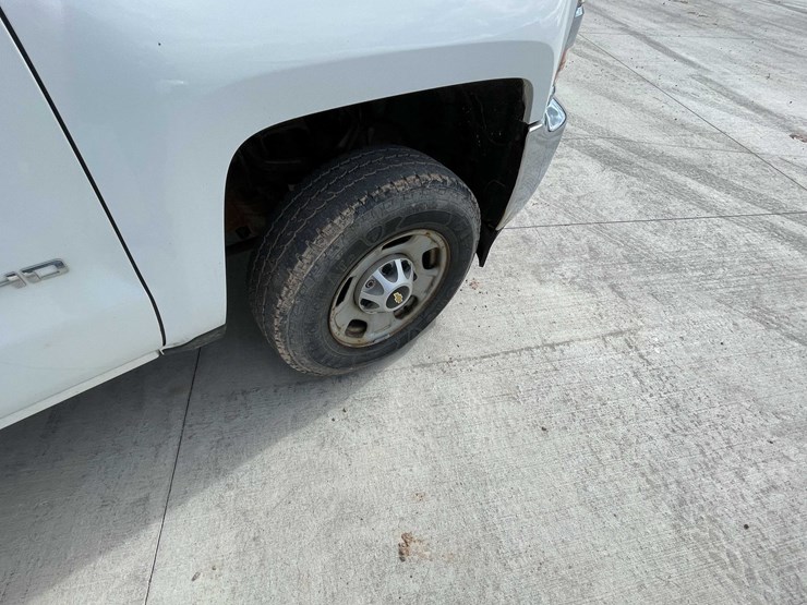 2016-chevrolet-2500-image-56