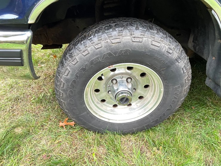 1995-ford-f150-xlt-image-12