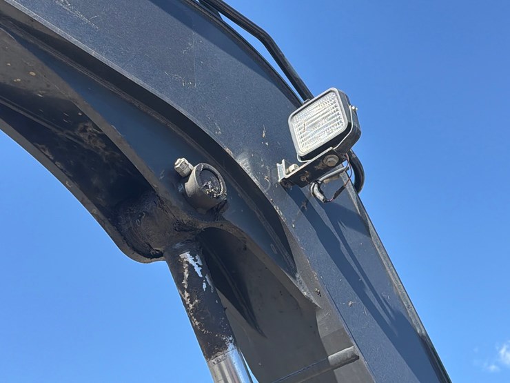 deere-85g-image-42