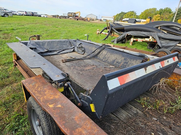 #2127-•-hydraulic-dump-bed-image-3