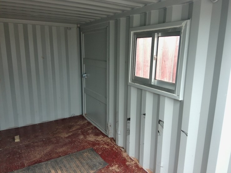 6'x10.5'x6.5'-shipping-container-image-7