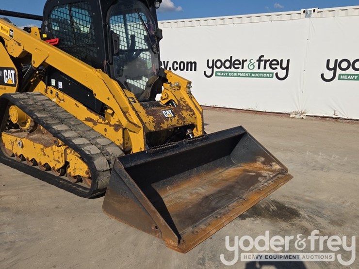 2018-caterpillar-299d2-image-21