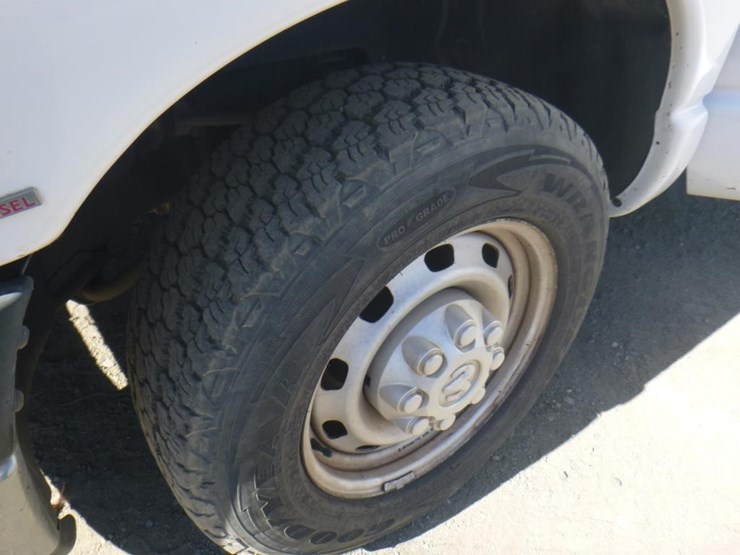 2004-dodge-ram-2500-image-18