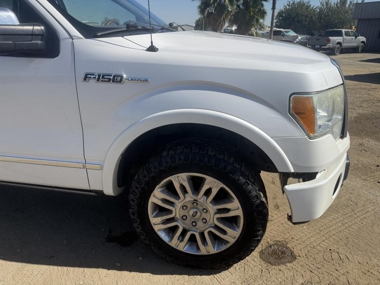 2010-ford-f150-platinum-image-19