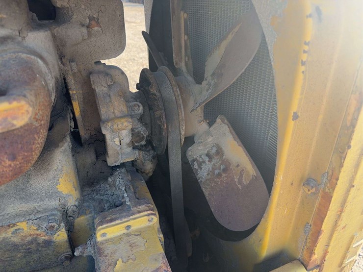 caterpillar-d4-image-26