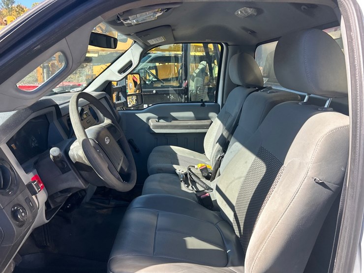 2011-ford-f350-image-59
