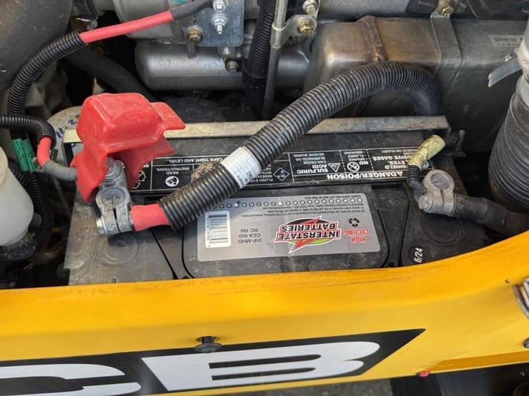 2019-jcb-903-4rt-forklift-image-33