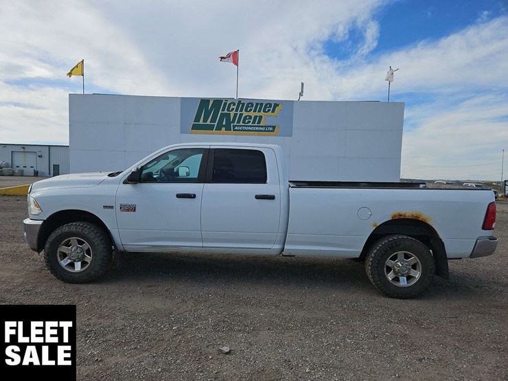 2012-dodge-2500-image-5