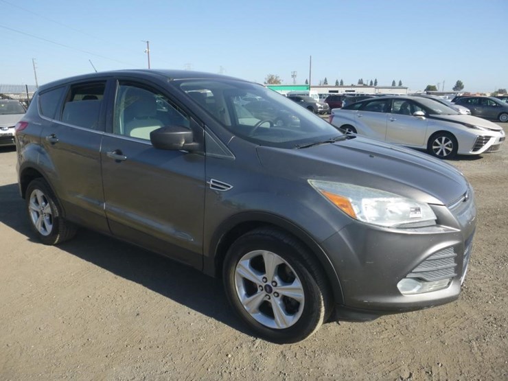 2013-ford-escape-image-2