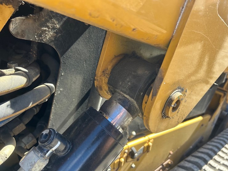 caterpillar-299d-image-20