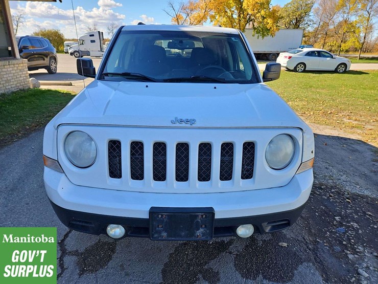 2014-jeep-patriot-image-8