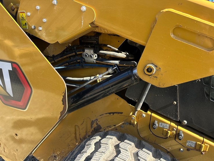 caterpillar-299d-image-19