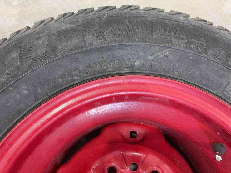 (2)-sentinel-31x10.50r15lt-implement-tires-on-6-hole-rims-image-9