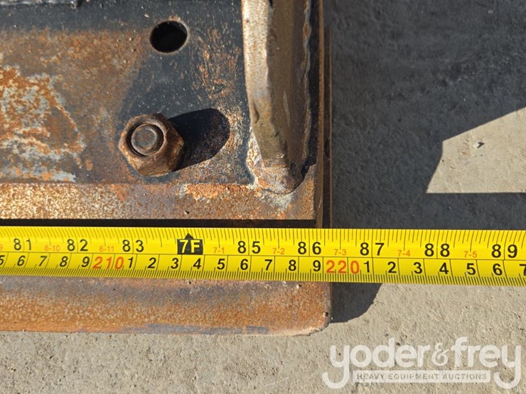 2018-caterpillar-299d2-image-22