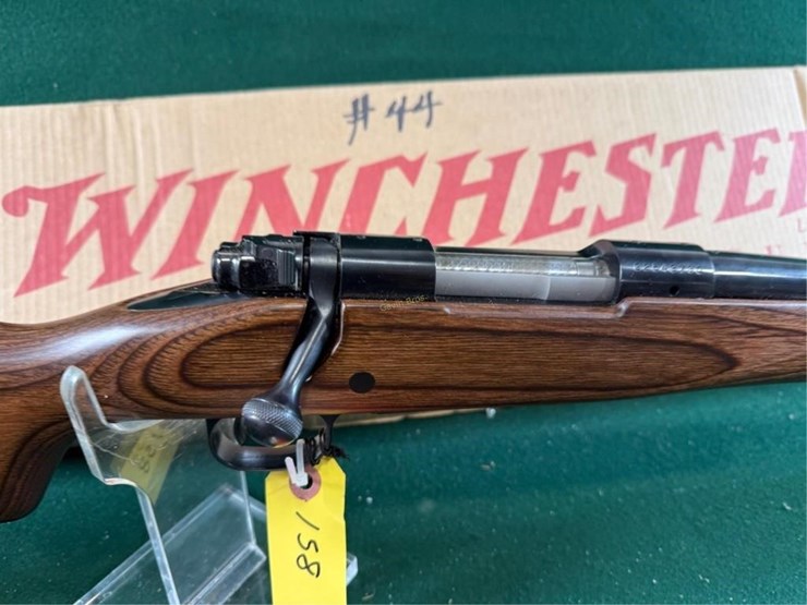 winchester-mdl.70-300-wsm-rifle-image-5