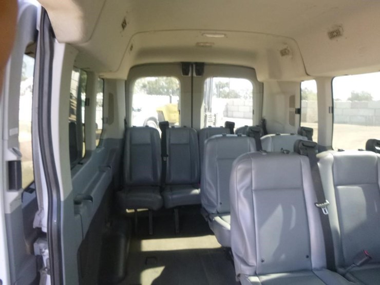 2018-ford-transit-image-17