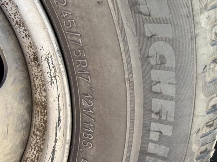 2019-ford-f450-image-15