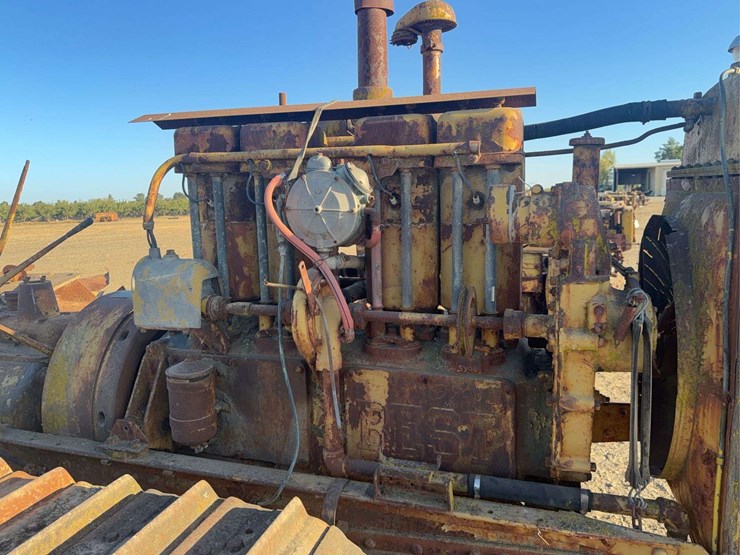 caterpillar-60-image-21