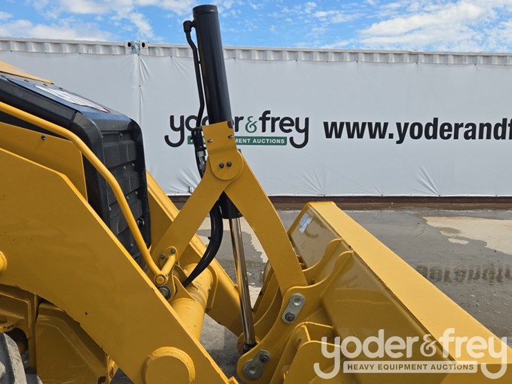 2023-caterpillar-416-image-20