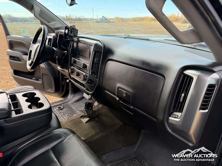 2017-chevrolet-silverado-2500hd-lt-image-20